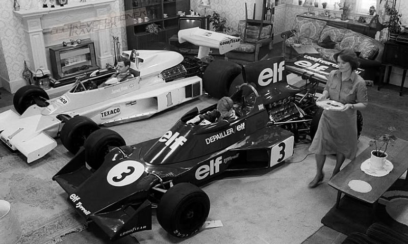 Old Scalextric ad_n.jpg